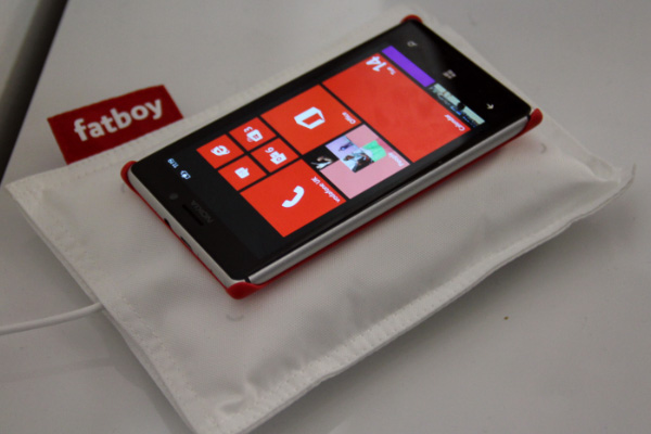lumia 925 беспроводная подушка для зарядки